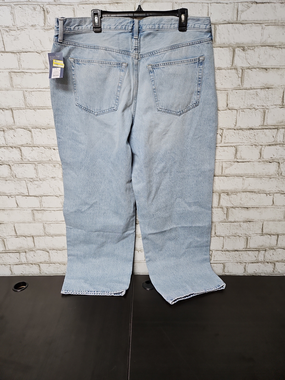 Universal Thread Women's Mid-Rise 90's Baggy Light Wash Jeans Size 16 Reg NWT - Picture 5 of 7